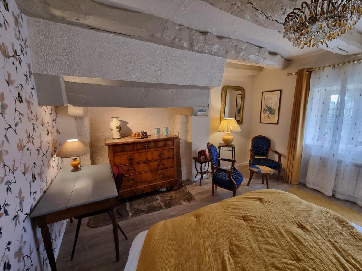 Bed and Breakfast Les Berges De La Planchette Yvignac-la-Tour Экстерьер фото