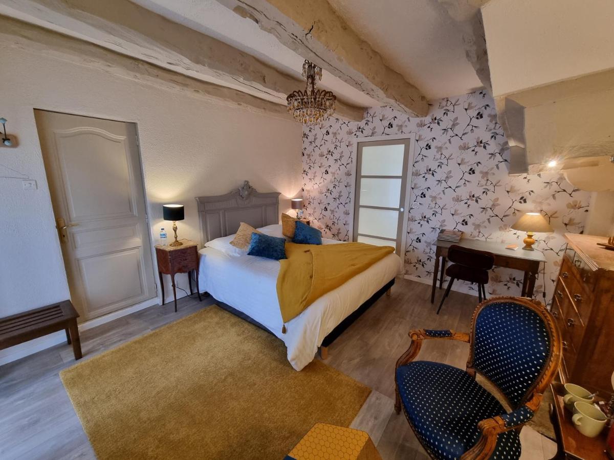 Bed and Breakfast Les Berges De La Planchette Yvignac-la-Tour Экстерьер фото